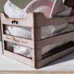 L'atelier des Roses tableware in wooden box